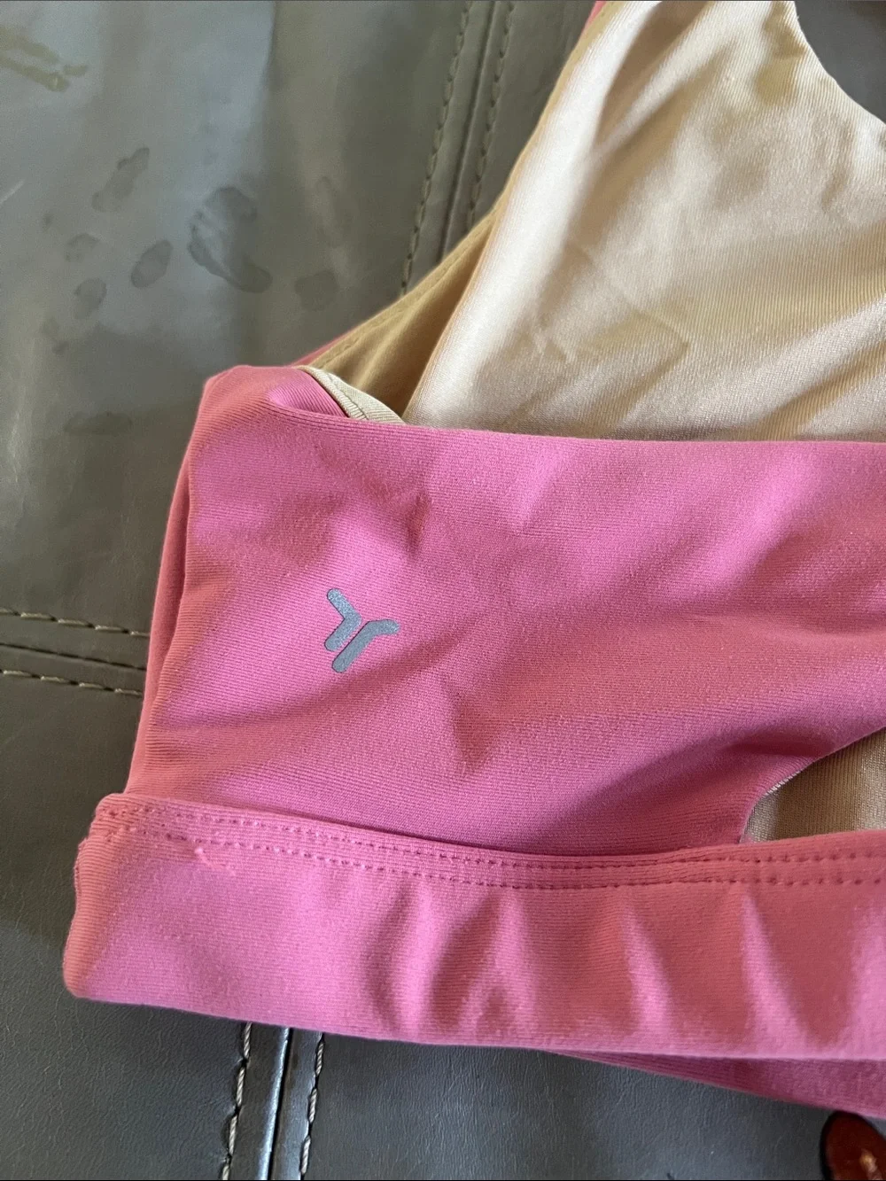 Kids size XL Old  Navy Pink Crossback Sports Bra - Soft Rose